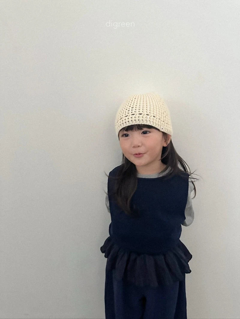 Eyelet Beanie