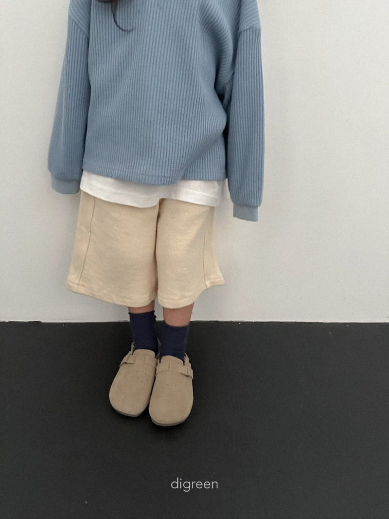 Moss Bermuda Pants