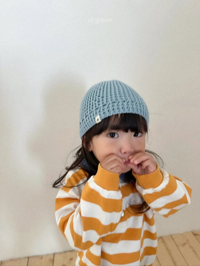 Eyelet Beanie