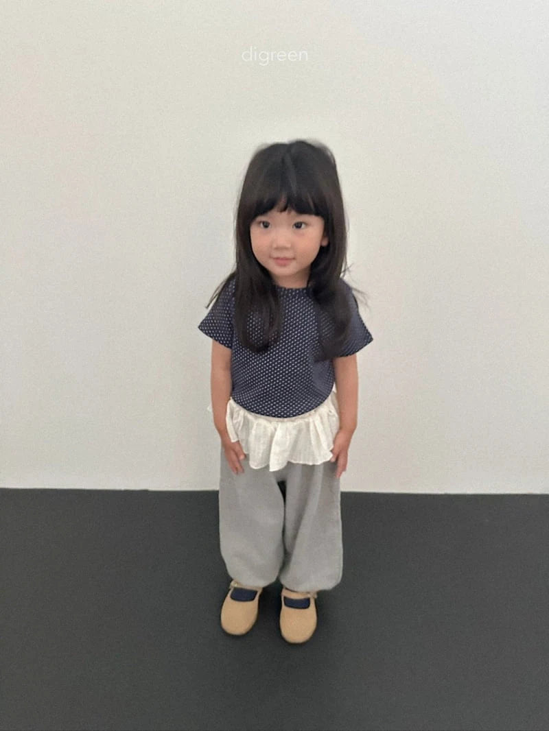 Emily Dot Tee