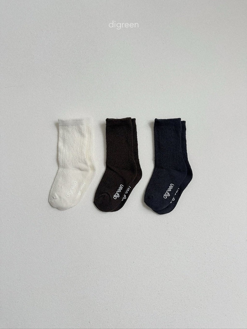 Eyelet Socks