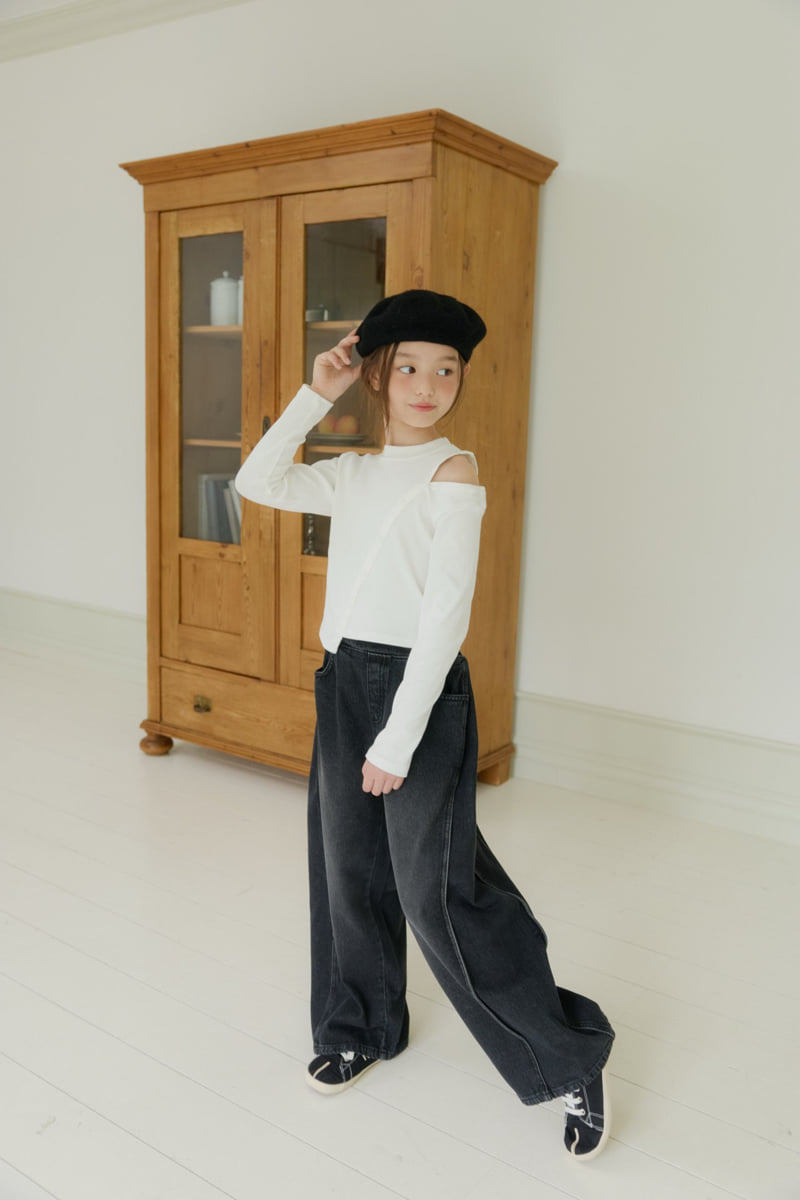 Little Foxx – Diagonal Button Tee