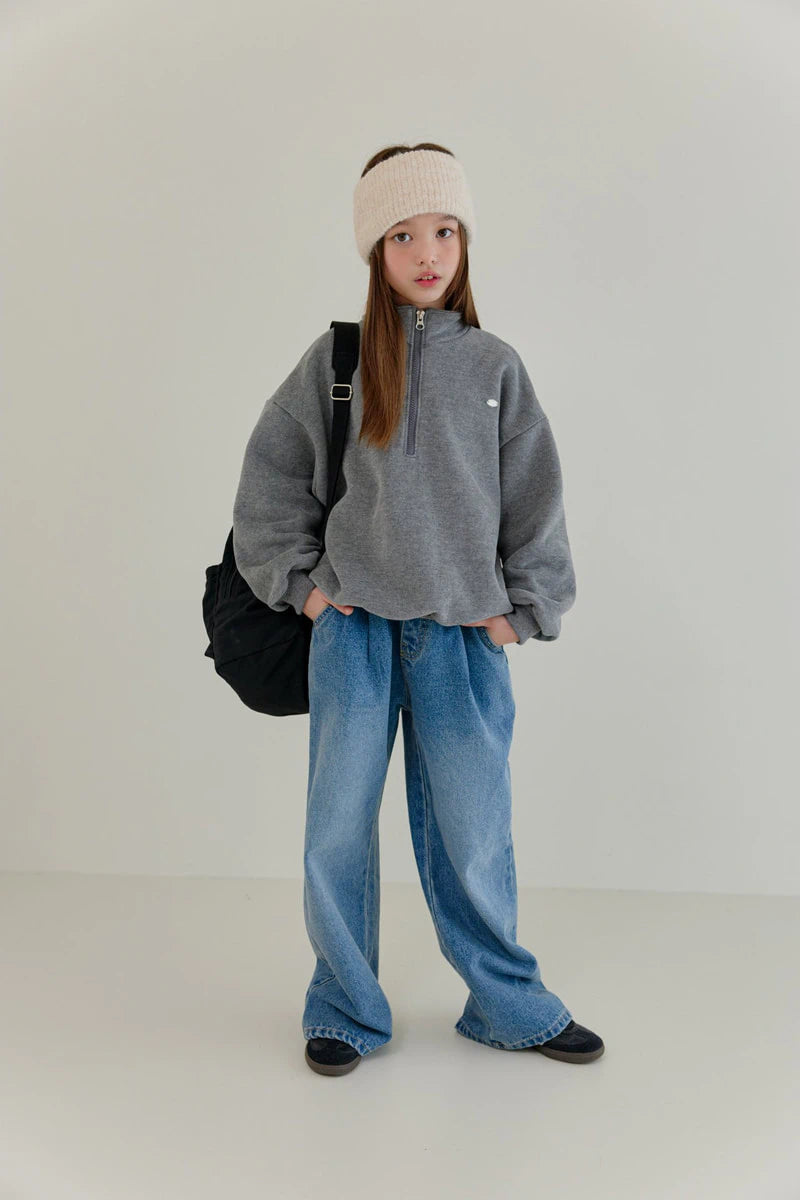 Little Foxx – Front Pleated Denim Pants
