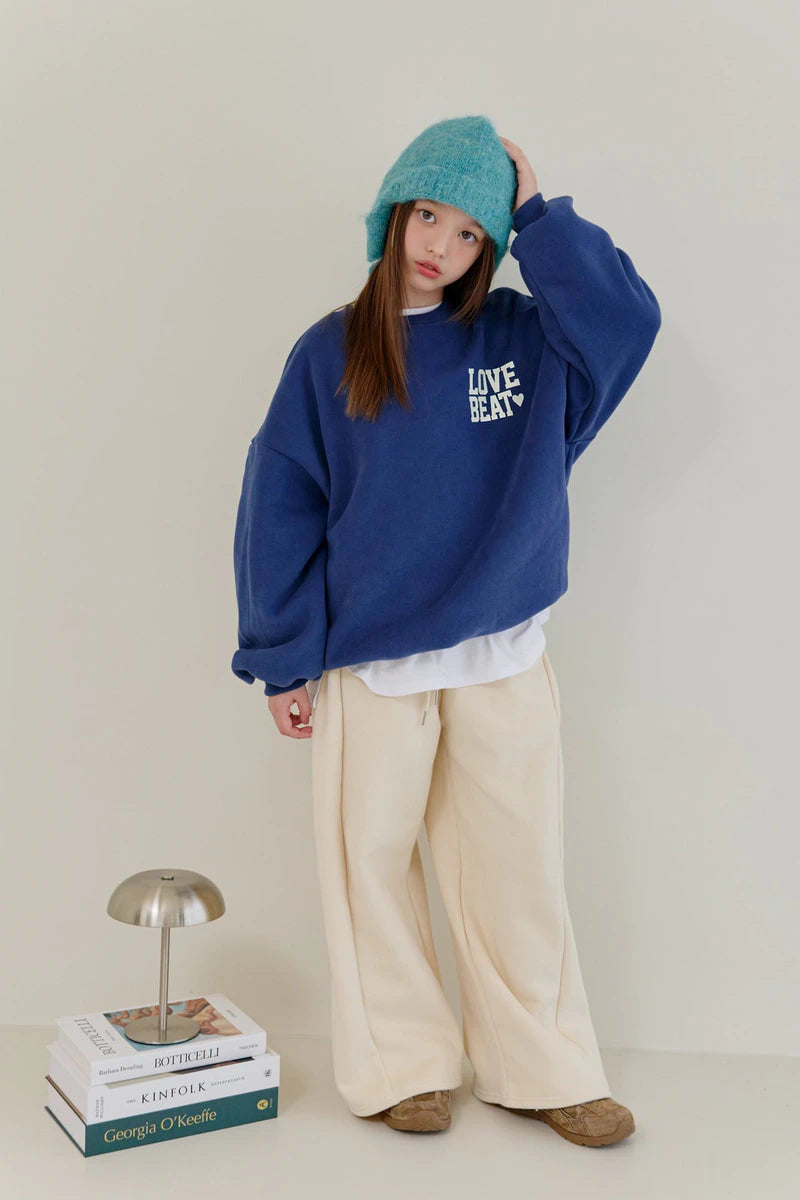 Little Foxx – Double Fleece Love Sweatshirt