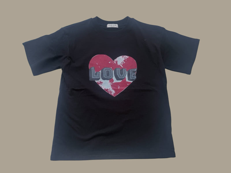 Little Foxx – Love Half-Sleeve Tee