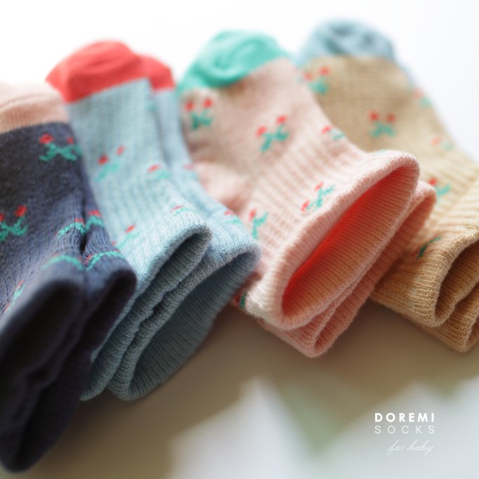 Little Foxx – Cherry Waffle Sock Set