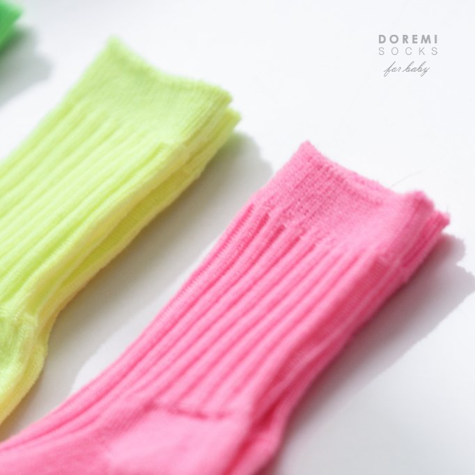 Little Foxx – Neon Ribbed Socks