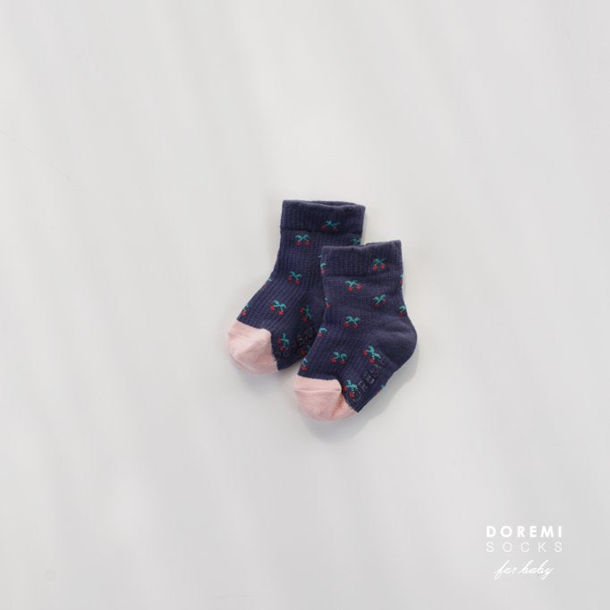 Little Foxx – Cherry Waffle Sock Set