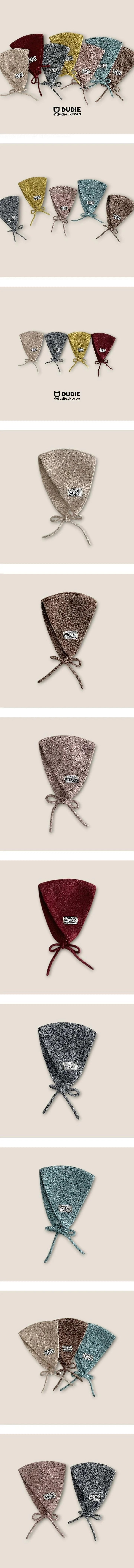 Little Foxx – Knit Triangle Earmuffs