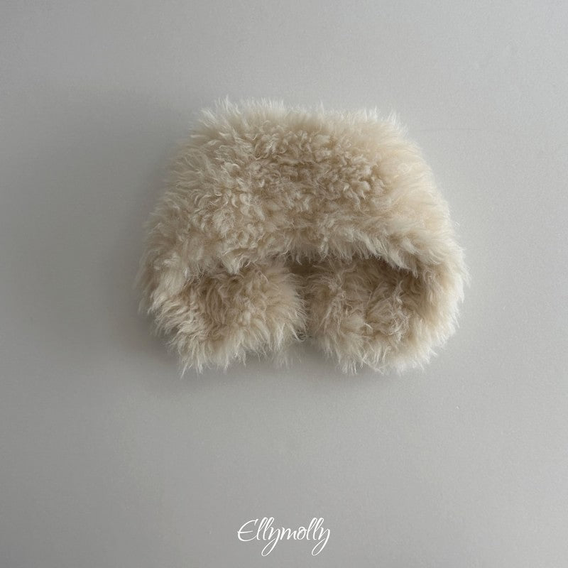 Little Foxx – Fur Collar