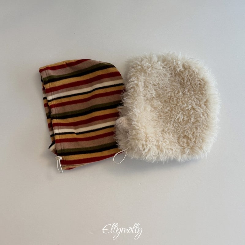 Little Foxx – Fluffy Hooded Warmer