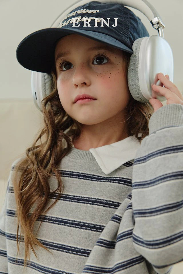 Little Foxx – Popcorn Collar Sweatshirt