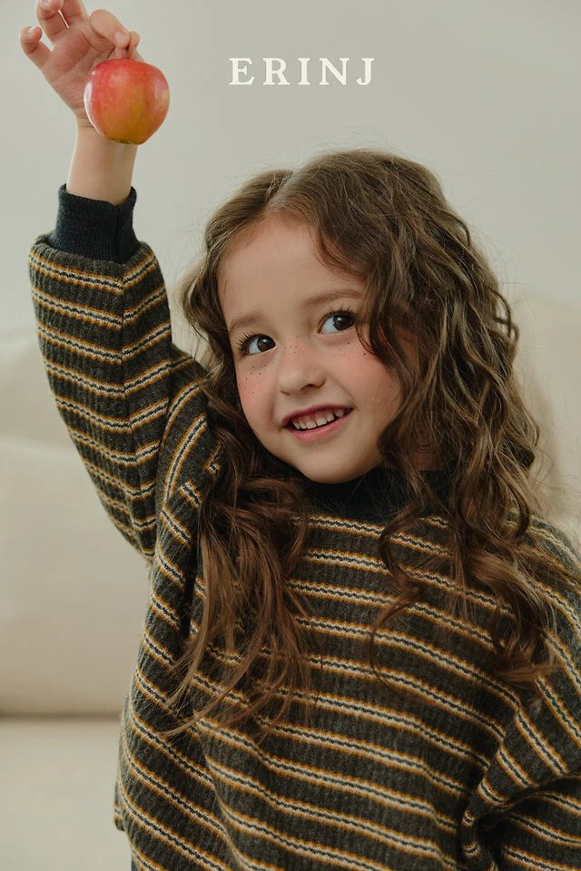 Little Foxx – Color Contrast Knit Sweatshirt