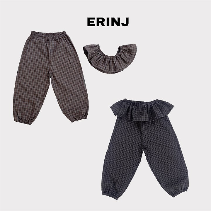 Little Foxx – Check Frill Pants Set