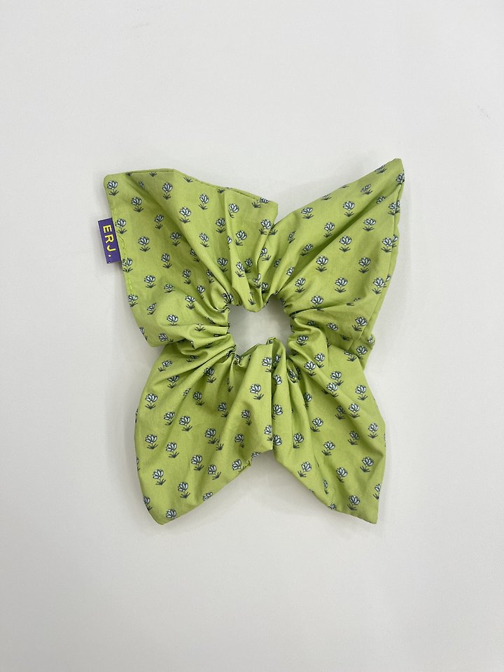 Little Foxx – Square Hair Scrunchie
