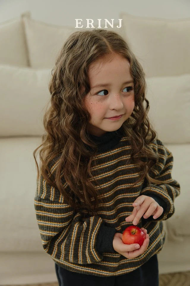 Little Foxx – Color Contrast Knit Sweatshirt