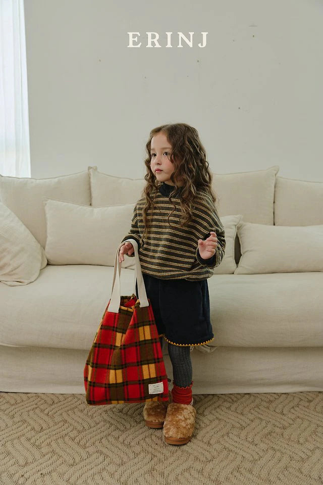 Little Foxx – Color Contrast Knit Sweatshirt