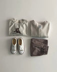 Brownie Line Pants – Weite Hose mit feinen Streifen