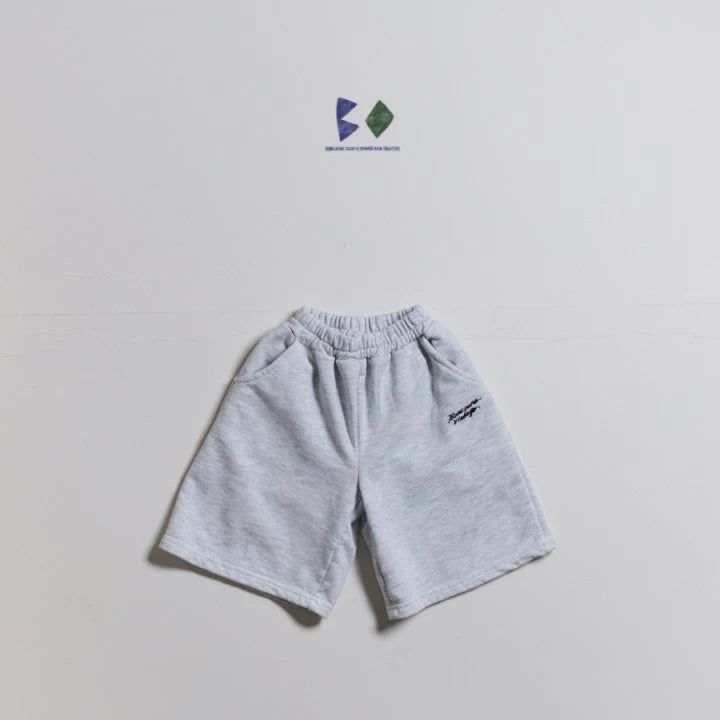 Relaxed Knee Length Pants1_byLittleFox_jetztvorbestellen