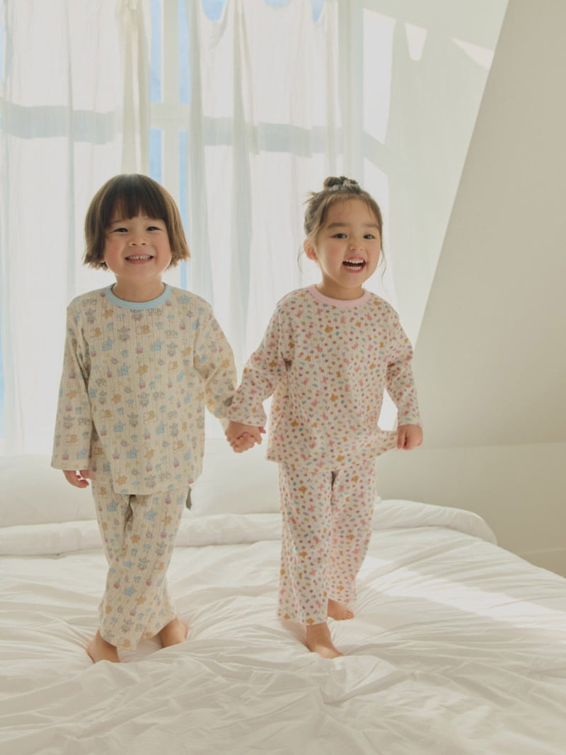 Eyelet Easywear7_byLittleFox_jetztvorbestellen