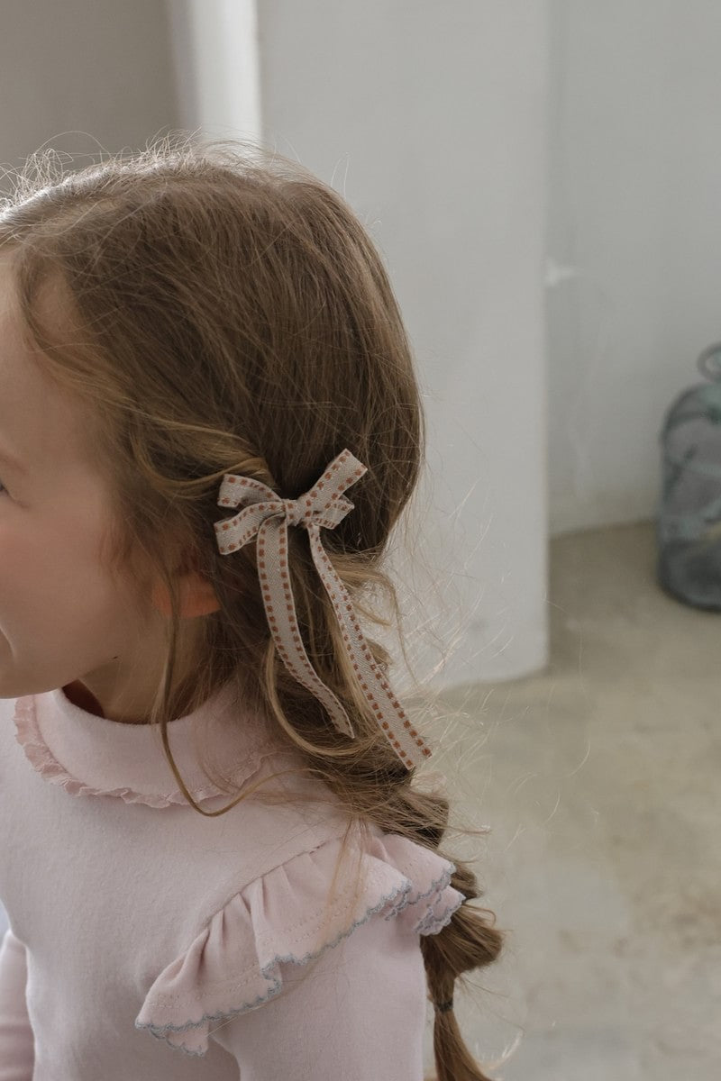Little Foxx – Biscuit Hairpin