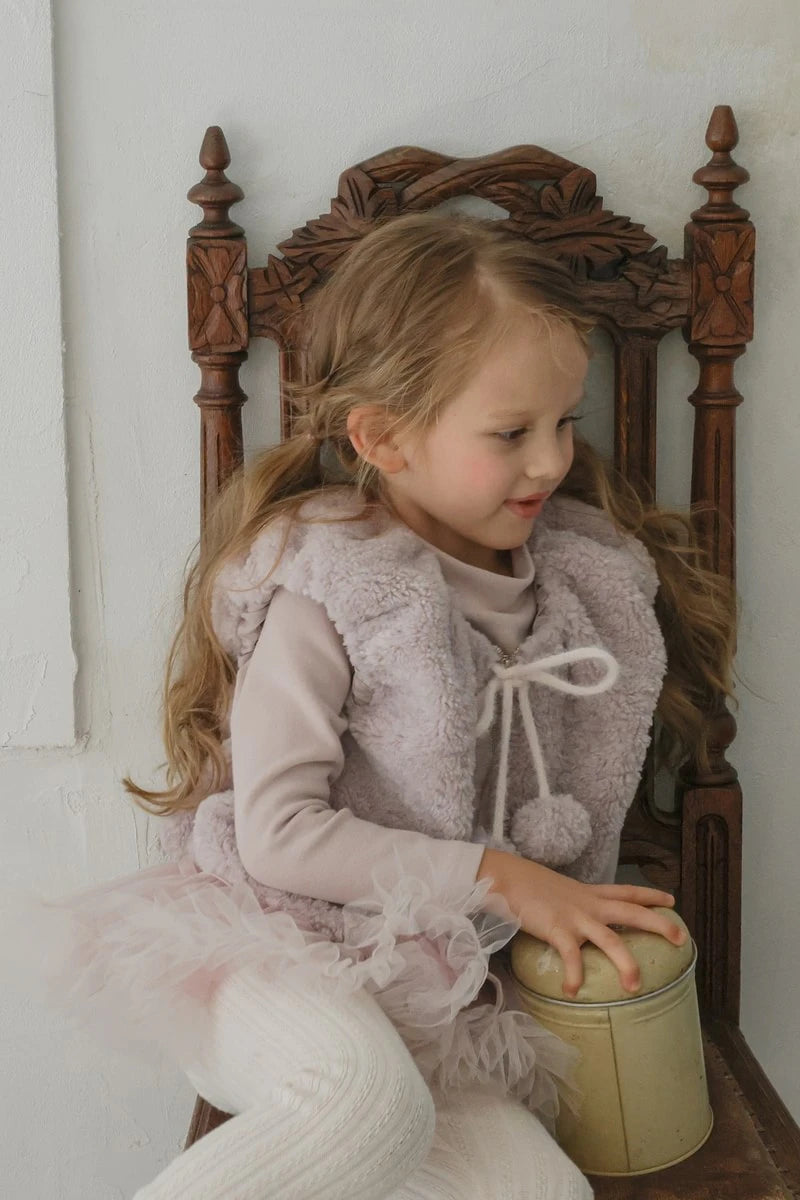 Little Foxx – EL Fur Vest