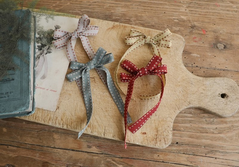 Little Foxx – Biscuit Hairpin
