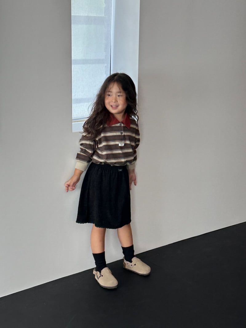 Little Foxx – Lace Skirt