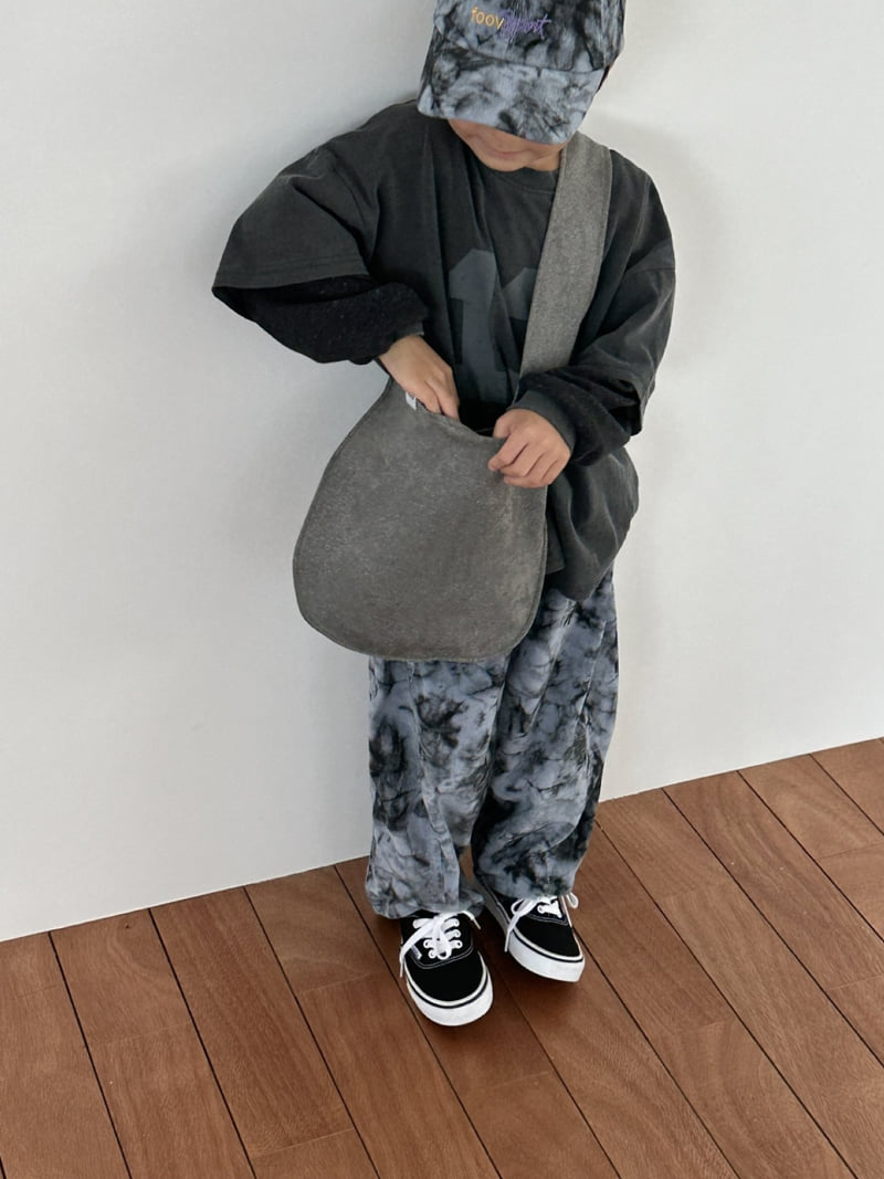 Little Foxx – Pigment Layered Tee