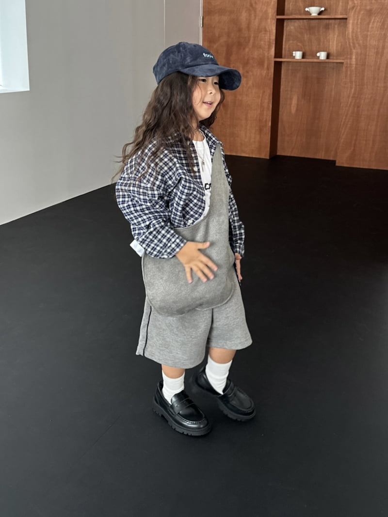 Little Foxx – Piping Burmuda Pants