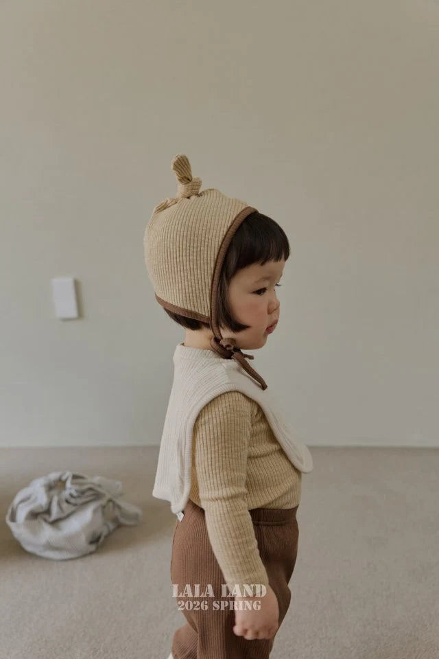 Bebe Eyelet Big Bib3_byLittleFox_jetztvorbestellen