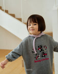 Little Foxx – Yang Dancing Sweatshirt