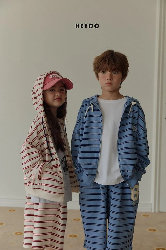 Little Foxx – 8 Patch Hood Zip-up