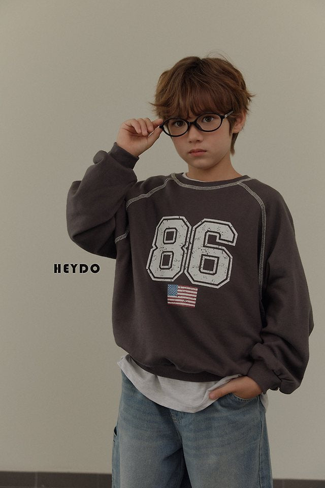 Little Foxx – 86 Raglan Sweatshirts