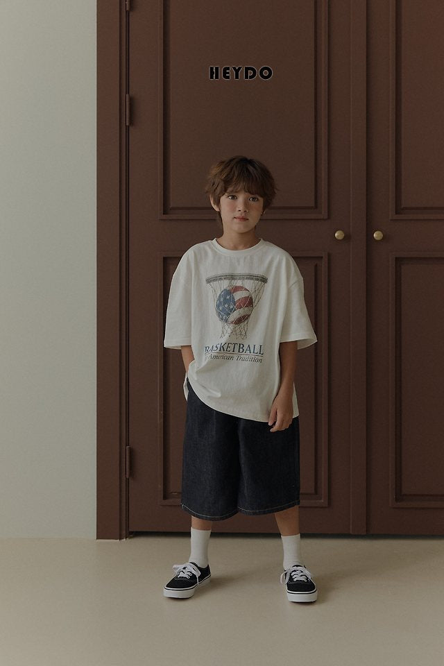 Little Foxx – Basketball Tee