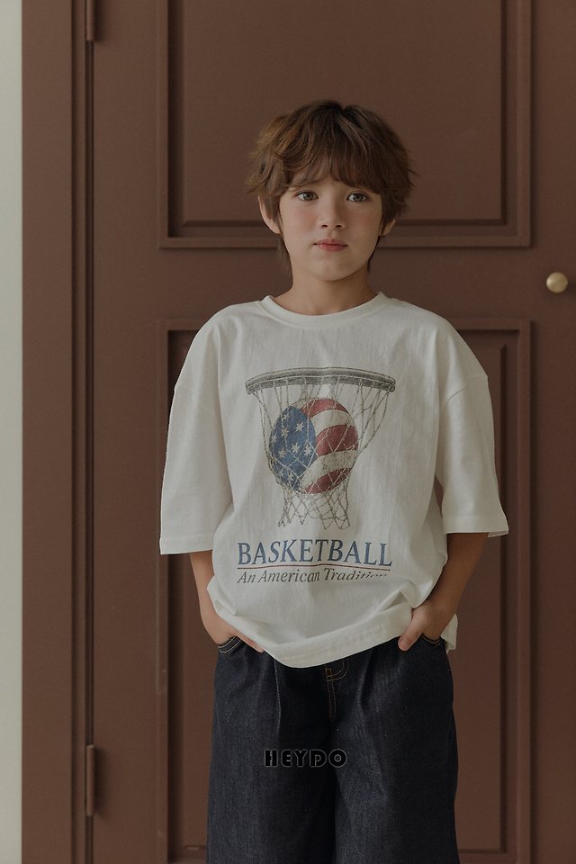Little Foxx – Basketball Tee