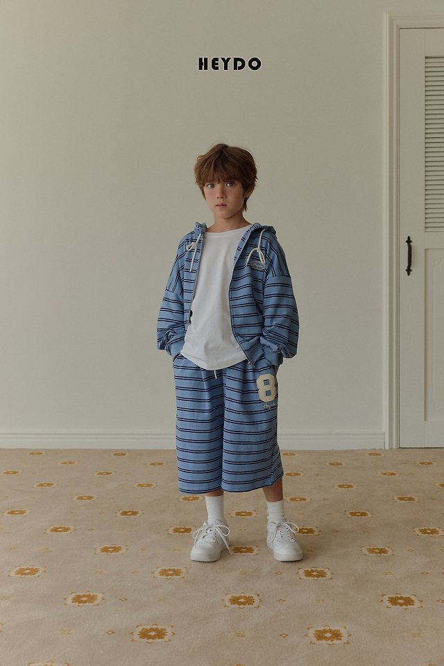 Little Foxx – 8 Patch Hood Zip-up