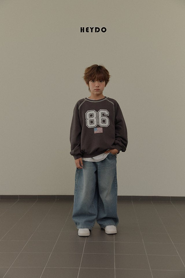 Little Foxx – 86 Raglan Sweatshirts