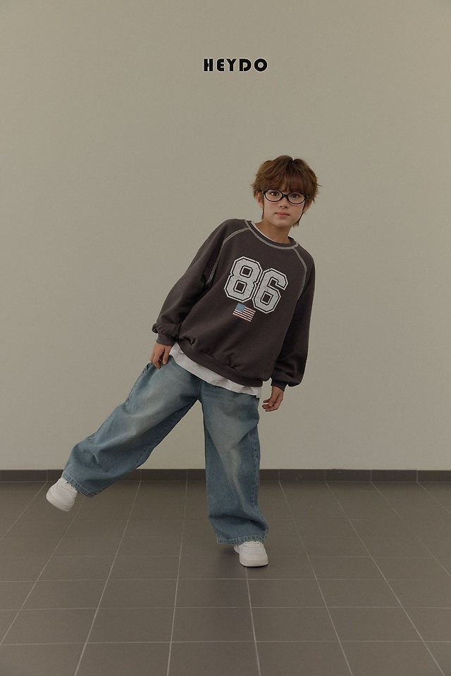 Little Foxx – 86 Raglan Sweatshirts