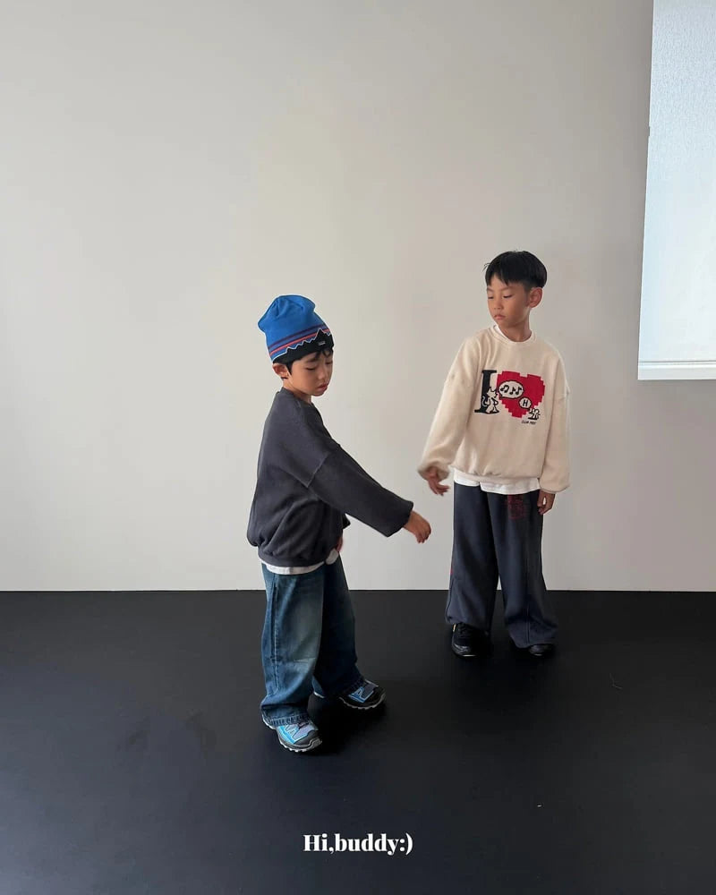 Little Foxx – Love Attack Sweatshirt