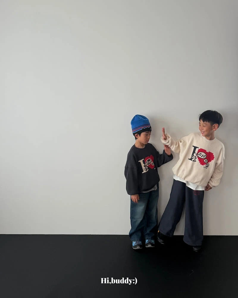 Little Foxx – Love Attack Sweatshirt