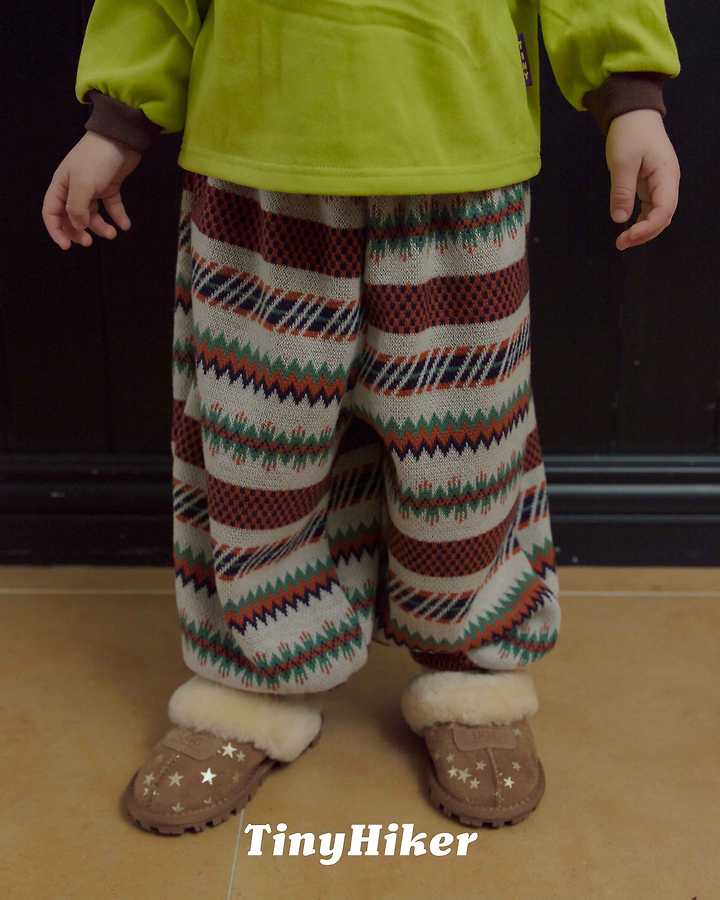 Little Foxx – Nordic Pattern Jogger Pants