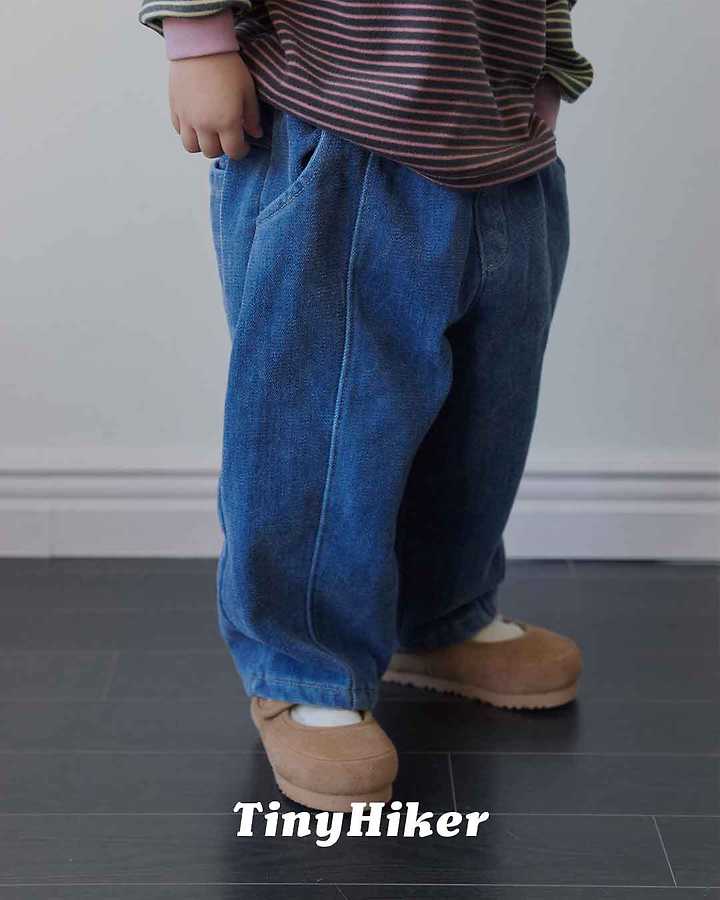 Little Foxx – Cozy Loose Denim Pants