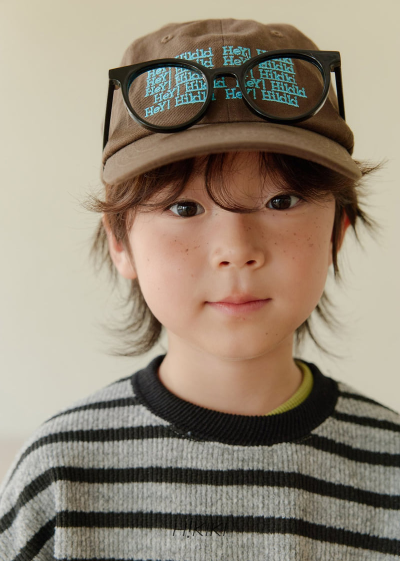 Little Foxx – Hikki Cap