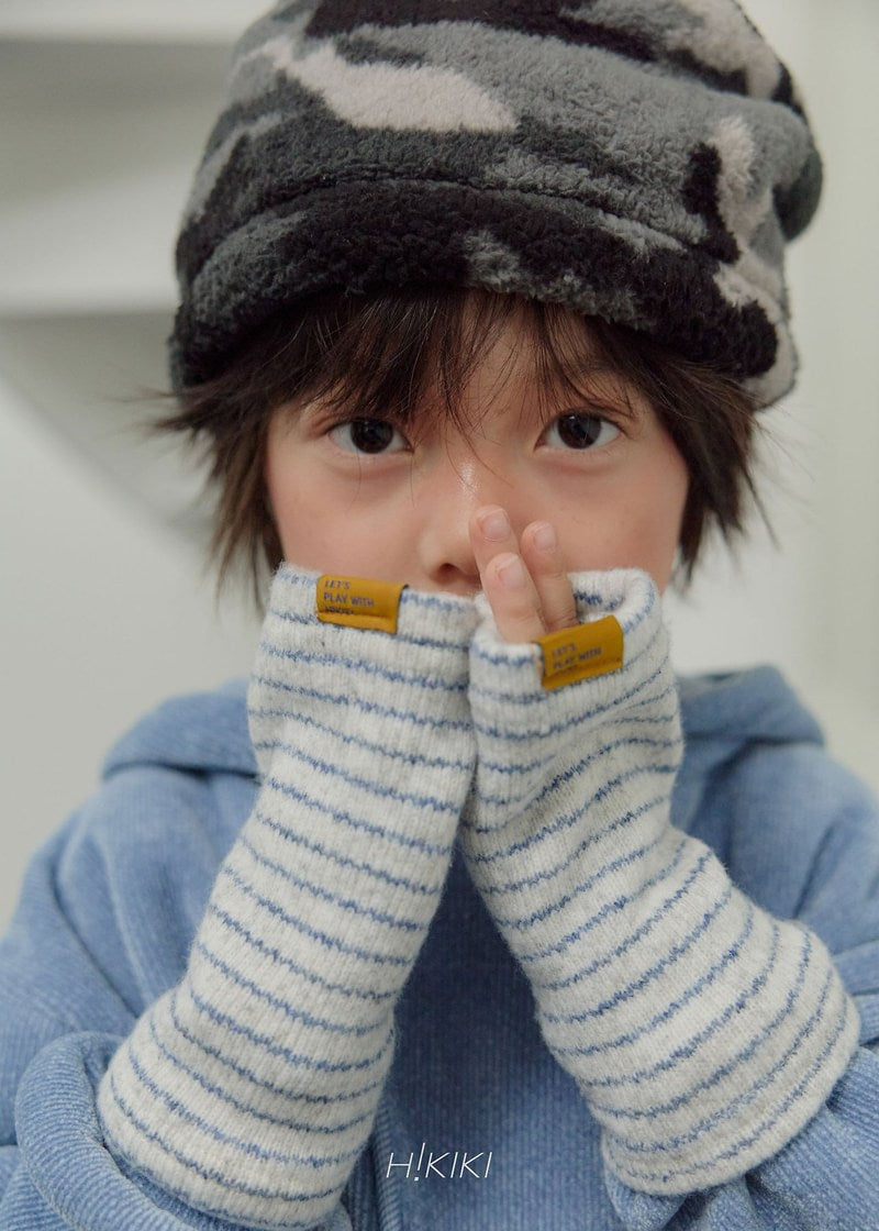 Little Foxx – Fingerhole Warmer
