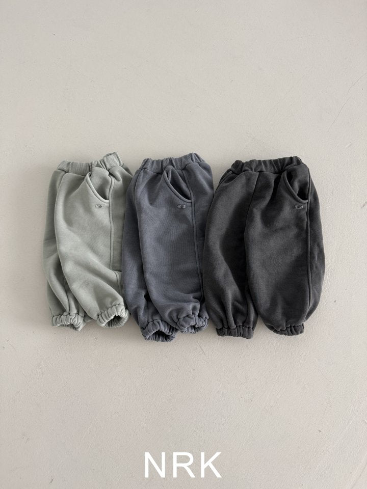 Pigment Jogger Pants4_byLittleFox_jetztvorbestellen