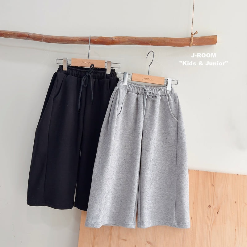 Little Foxx – Side Cutout Wide Pants