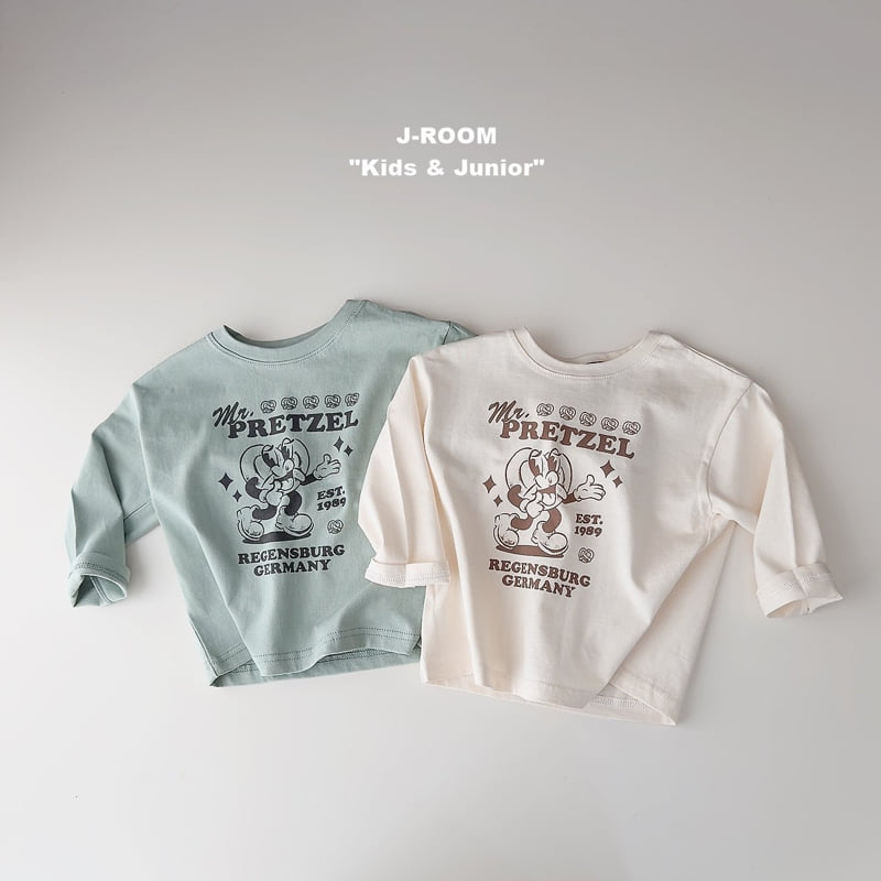 Little Foxx – Pretzels Printed Tee