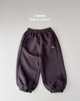 Little Foxx – Easy Label Jogger Pants
