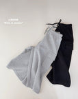 Little Foxx – Loose Fit Wide Cargo Pants